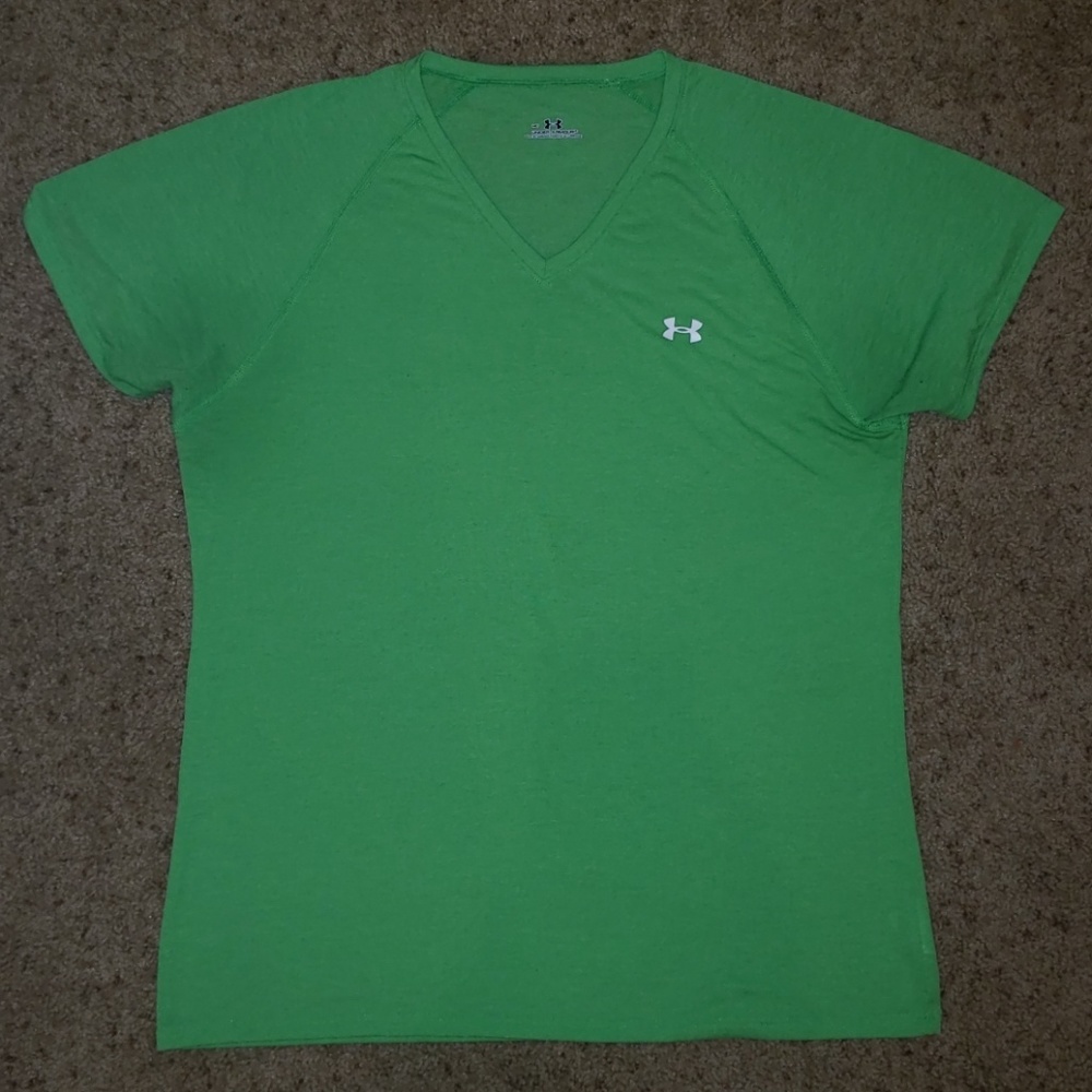 Under Armour Green Athletic Tee Size Medium